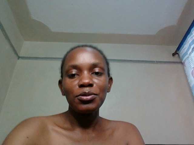Minimochie live cam on BongaCams