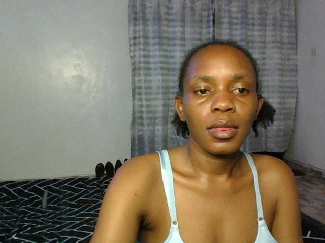 Minimochie live cam on BongaCams
