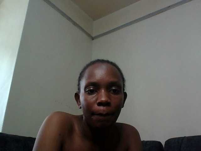 Minimochie live cam on BongaCams