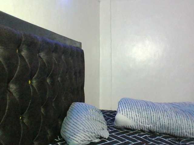 Minimochie live cam on BongaCams