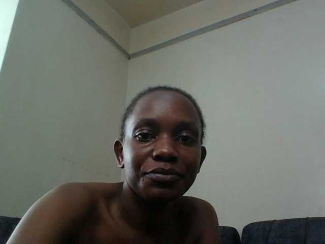 Minimochie live cam on BongaCams
