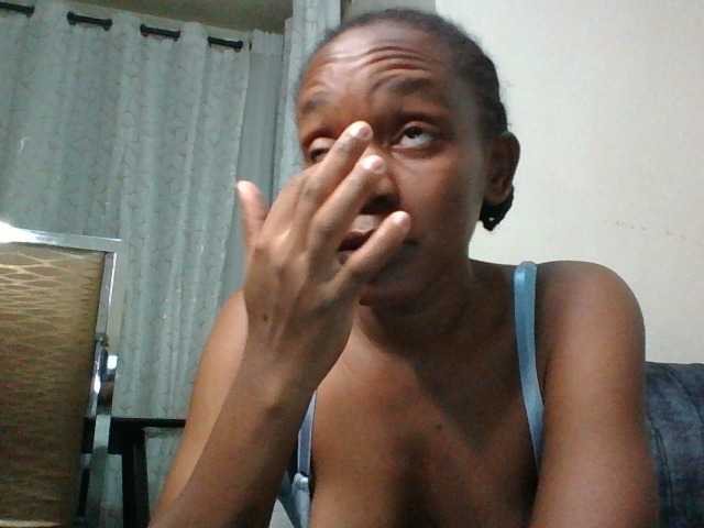 Minimochie live cam on BongaCams