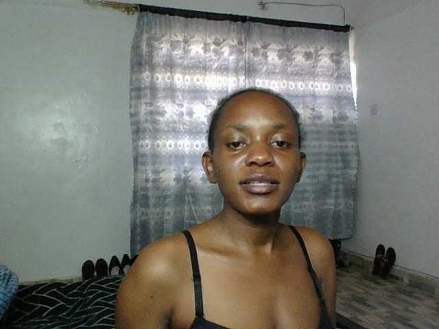 Minimochie live cam on BongaCams
