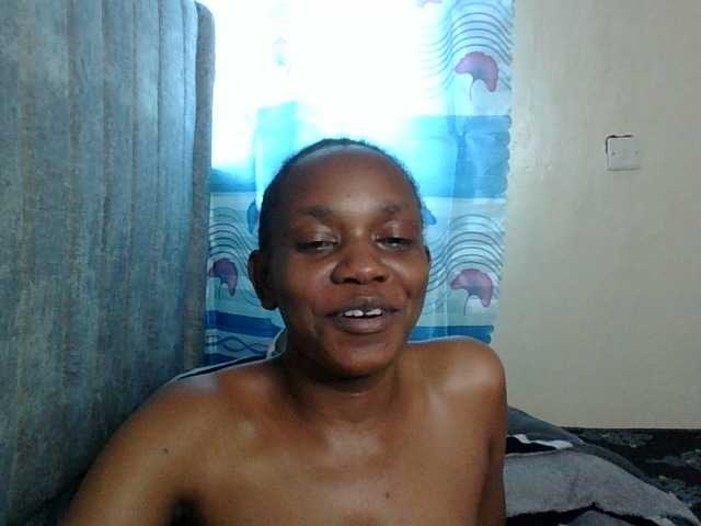 Minimochie live cam on BongaCams
