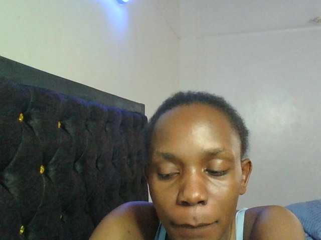 Minimochie live cam on BongaCams