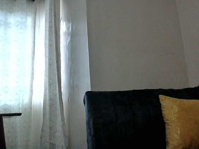 Minimochie live cam on BongaCams
