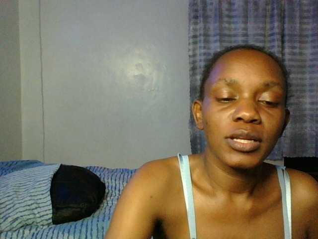 Minimochie live cam on BongaCams