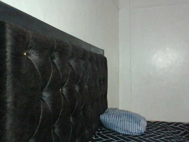 Minimochie live cam on BongaCams