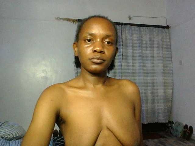 Minimochie live cam on BongaCams