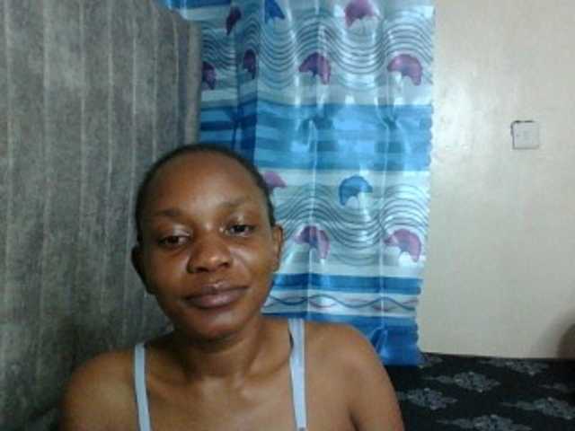 Minimochie live cam on BongaCams
