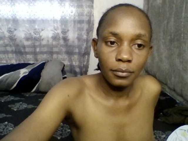 Minimochie live cam on BongaCams