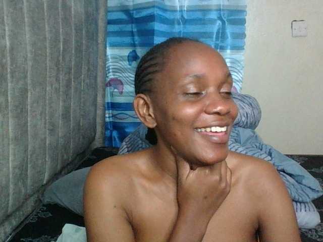 Minimochie, live now on BongaCams