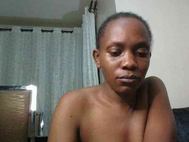 Minimochie's webcam live show