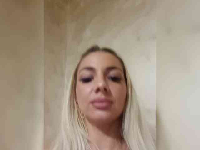 Model: EllinroseX