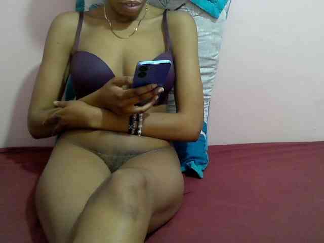 Prettybuddie webcam