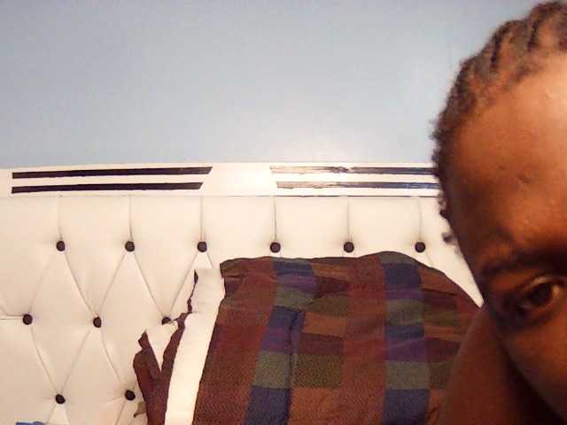Booty-empress live cam on BongaCams