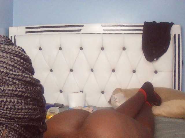 Booty-empress live cam preview
