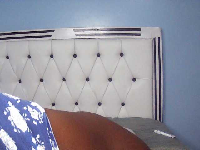 Booty-empress live cam preview
