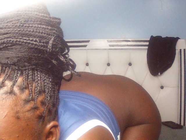 Booty-empress, en vivo ahora en BongaCams