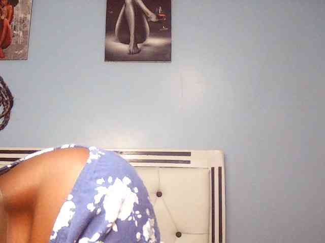 Booty-empress webcam