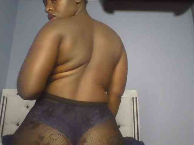 Booty-empress webcam
