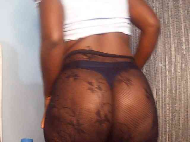 Booty-empress webcam