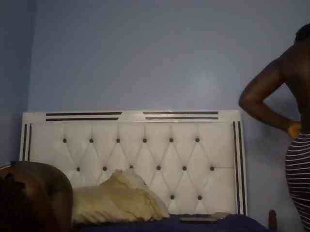 Booty-empress webcam