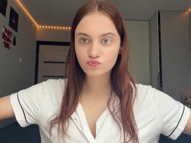 MaureenSpira live cam on BongaCams