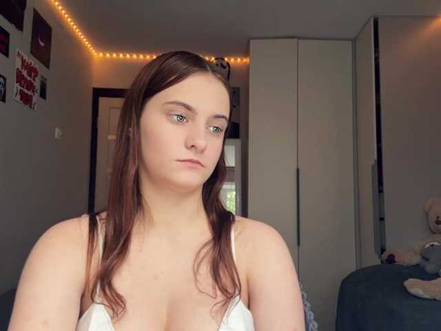 MaureenSpira live cam on BongaCams