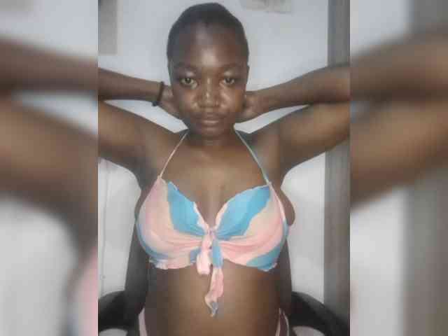 Cuteblack001 webcam