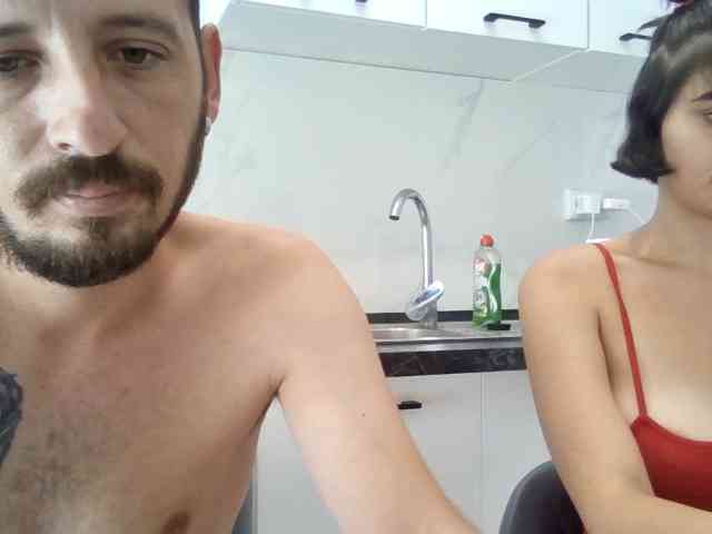 Modella: bbhouse