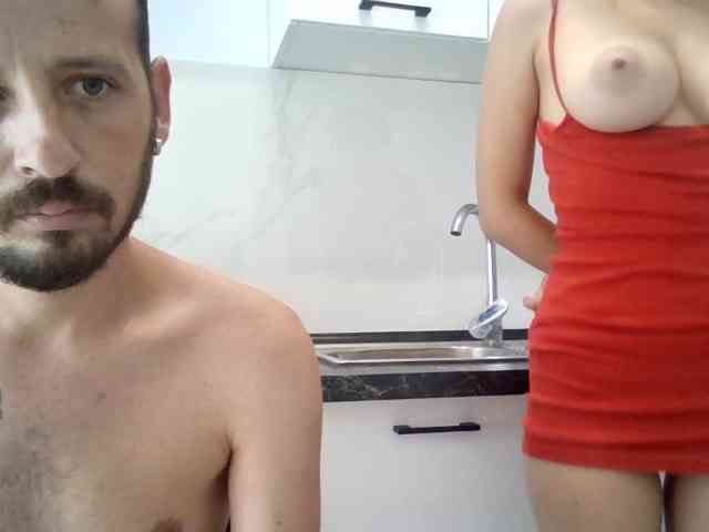 Modella: bbhouse