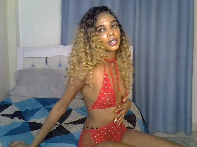 PetiteCocoo live cam on BongaCams
