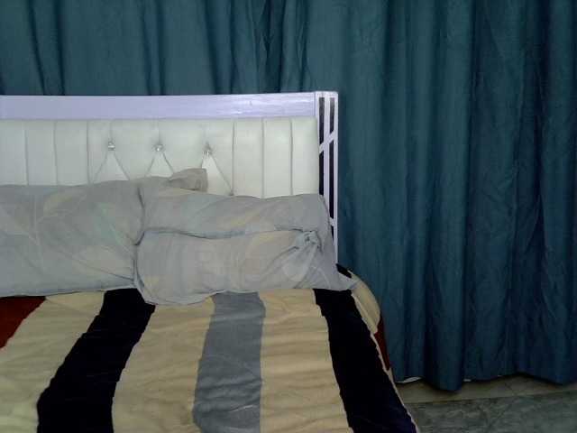 PetiteCocoo live cam on BongaCams