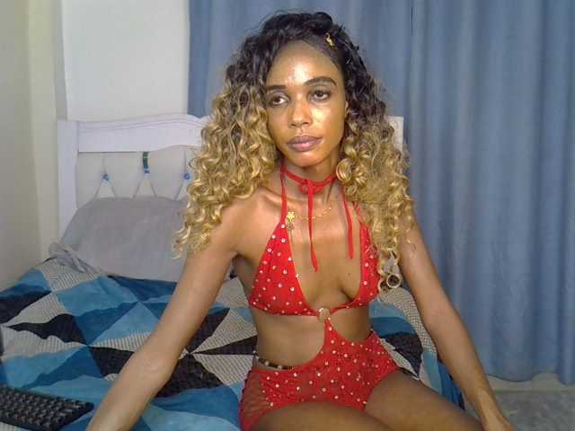 PetiteCocoo live cam on BongaCams