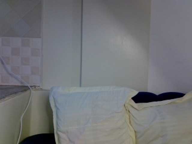 PrettyNoirr live cam on BongaCams