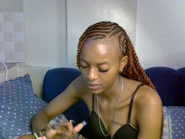 PrettyNoirr
