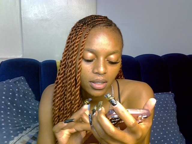 PrettyNoirr