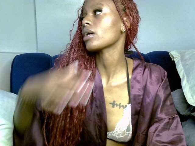 PrettyNoirr