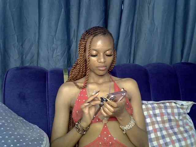 PrettyNoirr