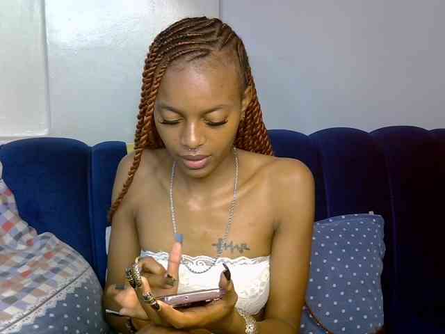 PrettyNoirr