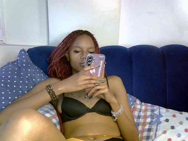 PrettyNoirr PrettyNoirr
