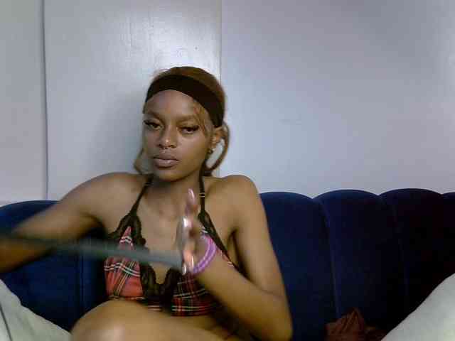 PrettyNoirr