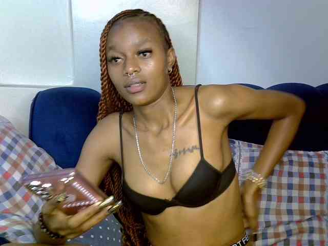 PrettyNoirr PrettyNoirr