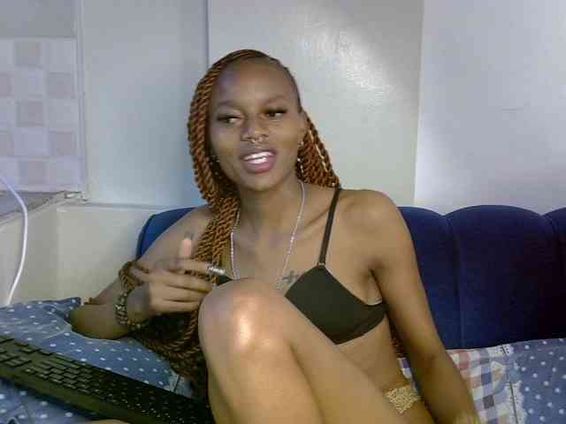PrettyNoirr PrettyNoirr