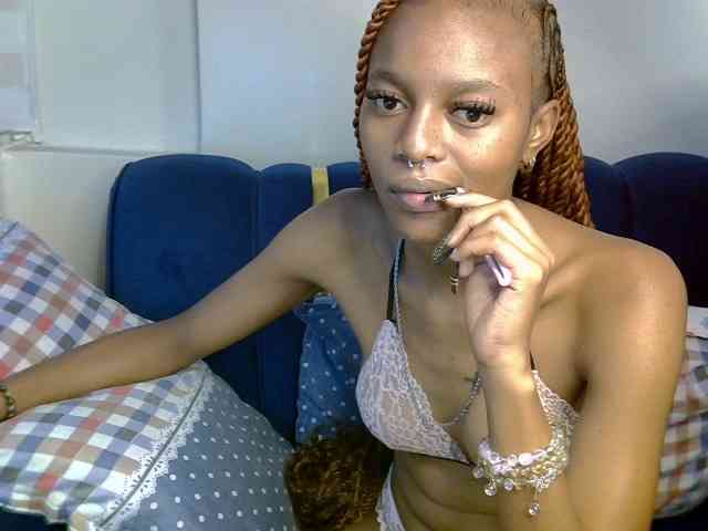 PrettyNoirr PrettyNoirr