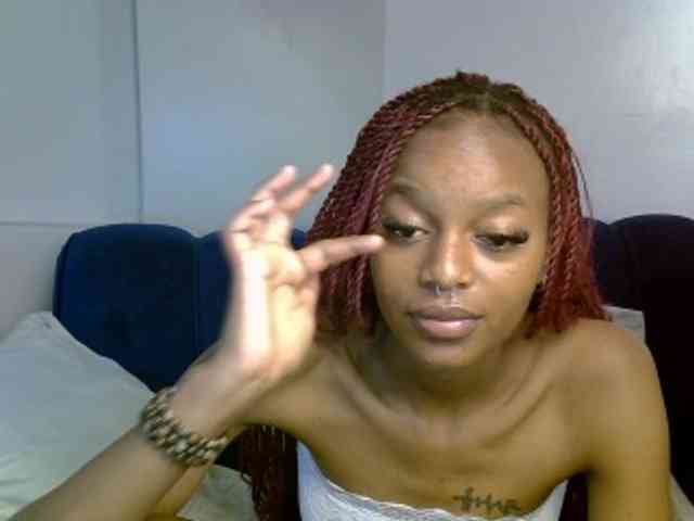 PrettyNoirr PrettyNoirr