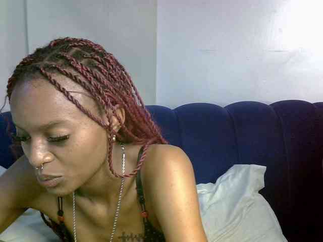 PrettyNoirr PrettyNoirr
