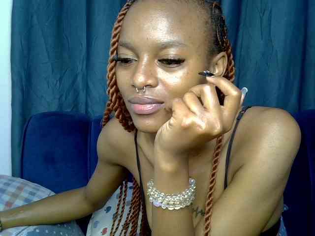 PrettyNoirr PrettyNoirr
