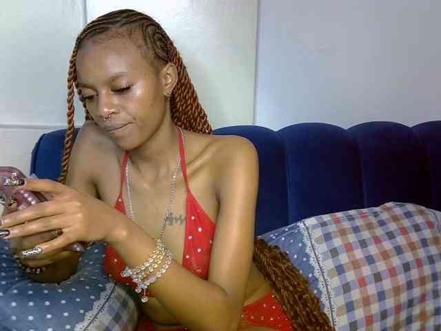 PrettyNoirr